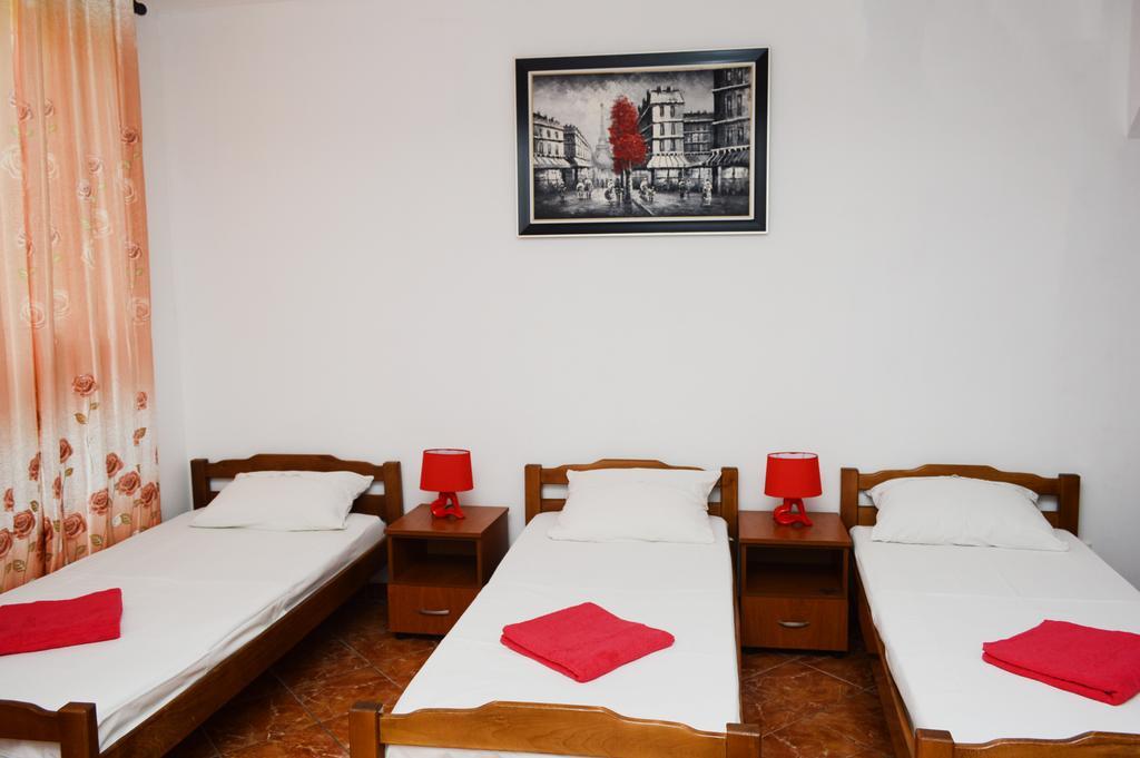 Guest House Lukac 巴尔 外观 照片